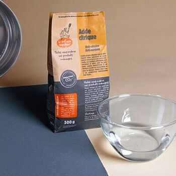 Spray anticalcaire maison naturel : Ma recette radicale pour tout faire briller.