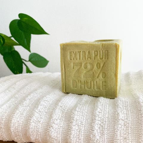 savon de marseille authentique blanc 72 pourcent d huile vegetale